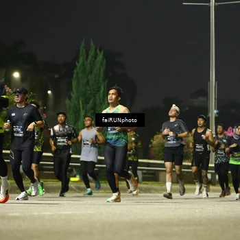Runner Photo 6680432