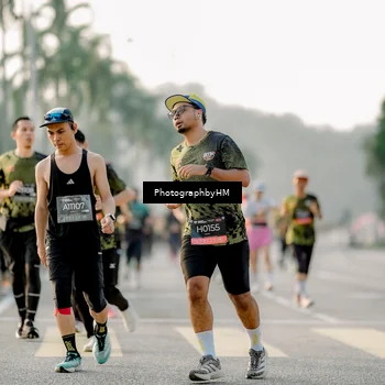 Runner Photo 6680440