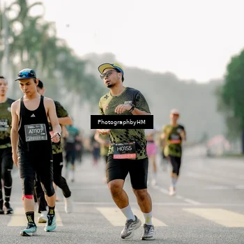 Runner Photo 6680442