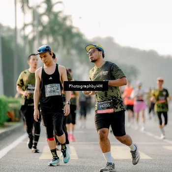 Runner Photo 6680443
