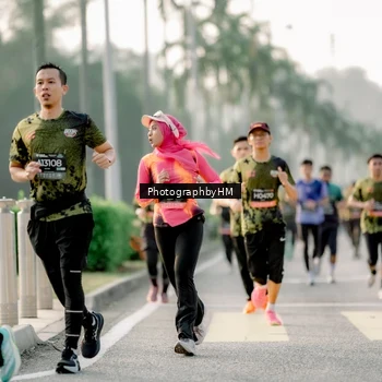 Runner Photo 6680471