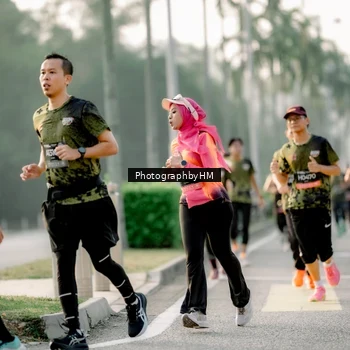 Runner Photo 6680472