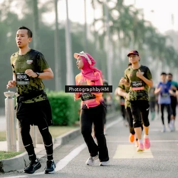 Runner Photo 6680478