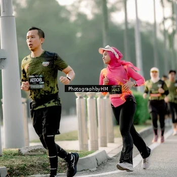 Runner Photo 6680490