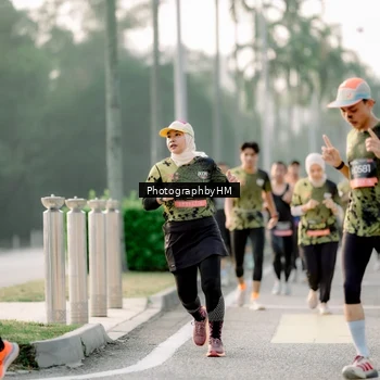 Runner Photo 6680505