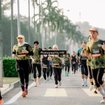 Runner Photo 6680510