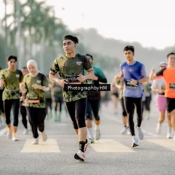 Runner Photo 6680517