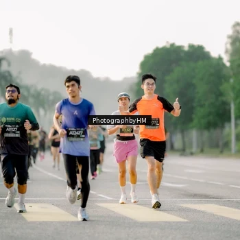 Runner Photo 6680520