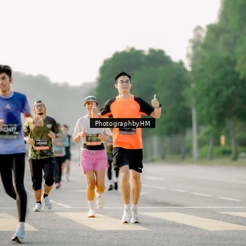 Runner Photo 6680525