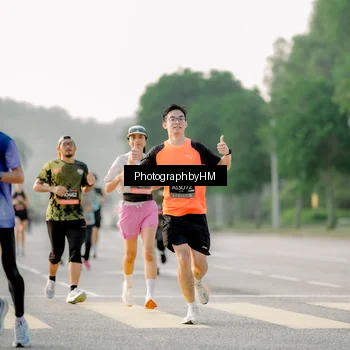 Runner Photo 6680530