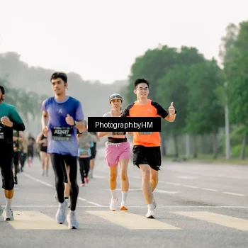 Runner Photo 6680531
