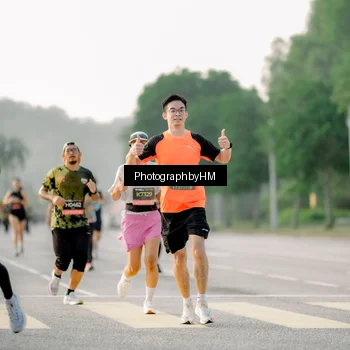 Runner Photo 6680533