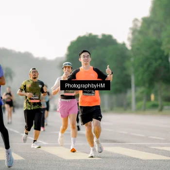 Runner Photo 6680534