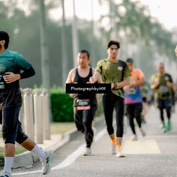 Runner Photo 6680542