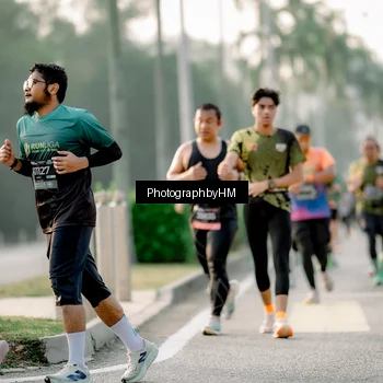 Runner Photo 6680543