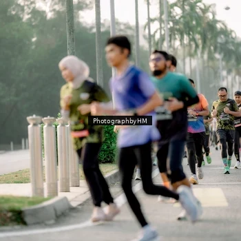 Runner Photo 6680547