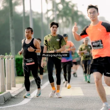Runner Photo 6680548
