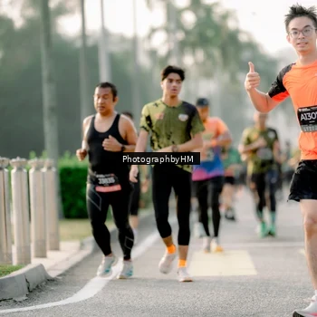 Runner Photo 6680549