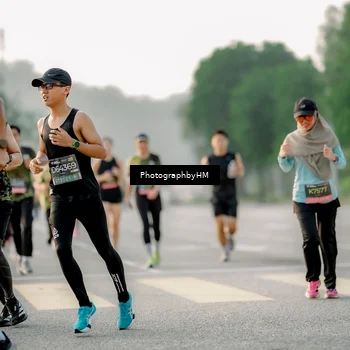 Runner Photo 6680590