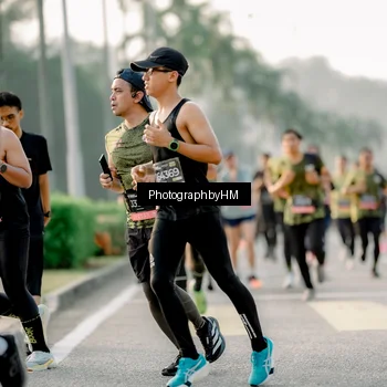 Runner Photo 6680603