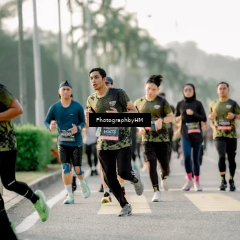 Runner Photo 6680628