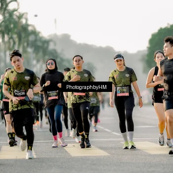 Runner Photo 6680654