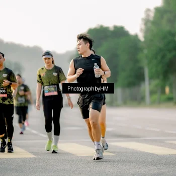 Runner Photo 6680662