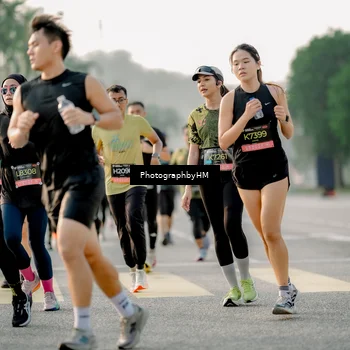 Runner Photo 6680681