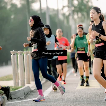 Runner Photo 6680689