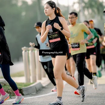 Runner Photo 6680695