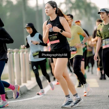 Runner Photo 6680701