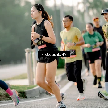 Runner Photo 6680702
