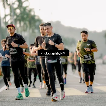 Runner Photo 6680706