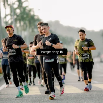 Runner Photo 6680710