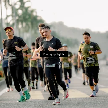 Runner Photo 6680716