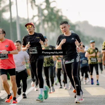 Runner Photo 6680717
