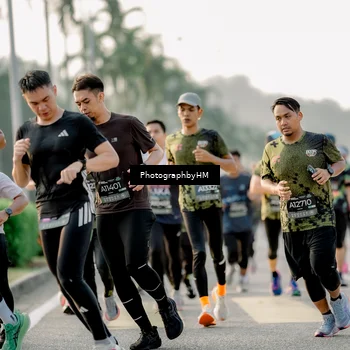 Runner Photo 6680723