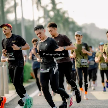 Runner Photo 6680724