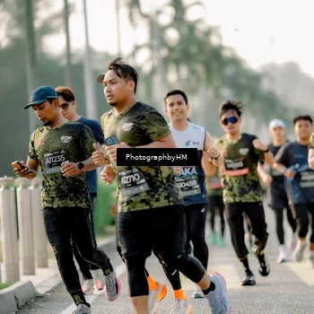Runner Photo 6680745