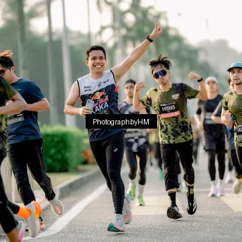 Runner Photo 6680750