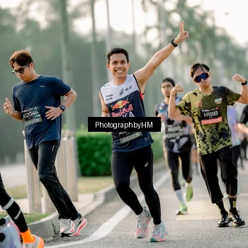 Runner Photo 6680751