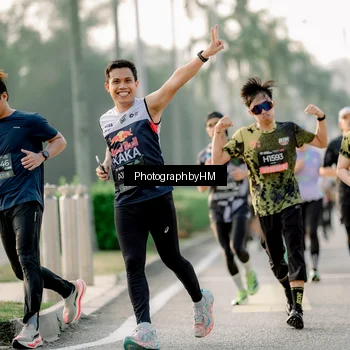 Runner Photo 6680759