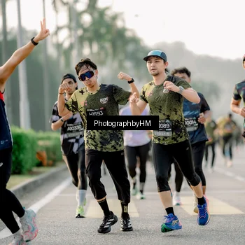 Runner Photo 6680763