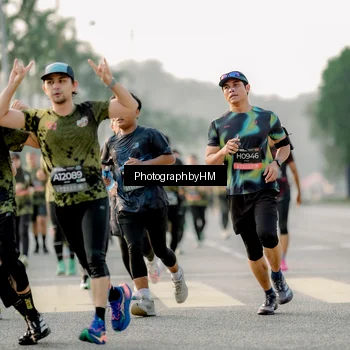 Runner Photo 6680765