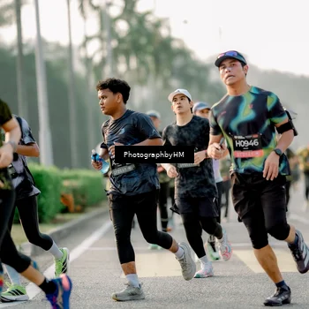 Runner Photo 6680786