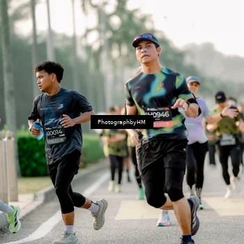 Runner Photo 6680790