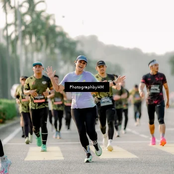 Runner Photo 6680804