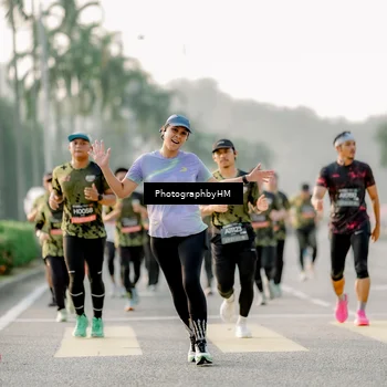 Runner Photo 6680807