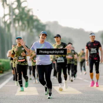 Runner Photo 6680810