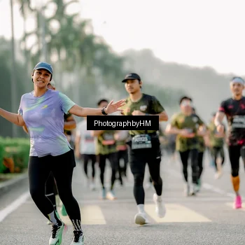 Runner Photo 6680819